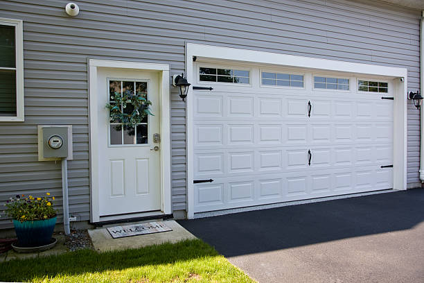 24/7 Emergency Garage Door experts in Lexington, NC